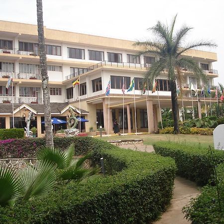 Lake View Resort Hotel Mbarara Экстерьер фото