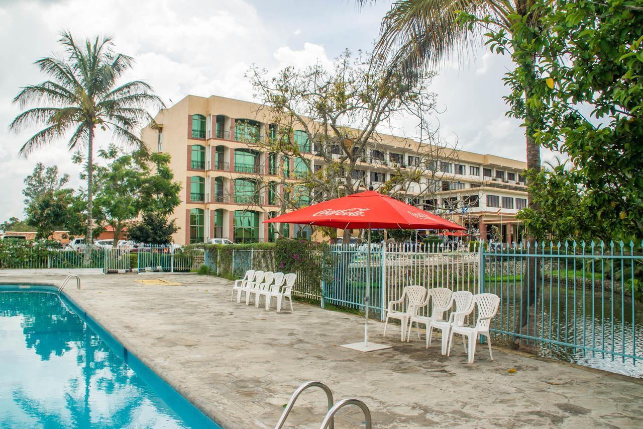 Lake View Resort Hotel Mbarara Экстерьер фото