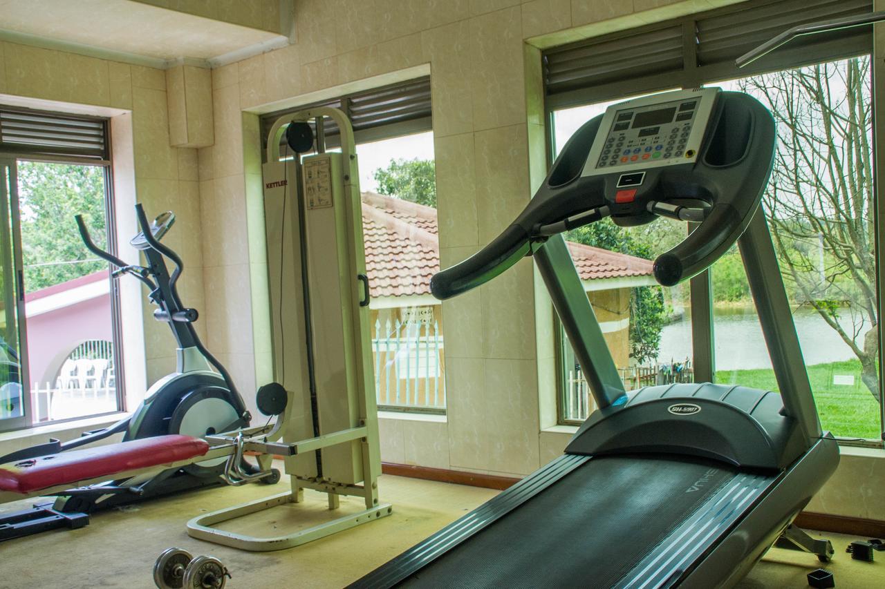 Lake View Resort Hotel Mbarara Экстерьер фото